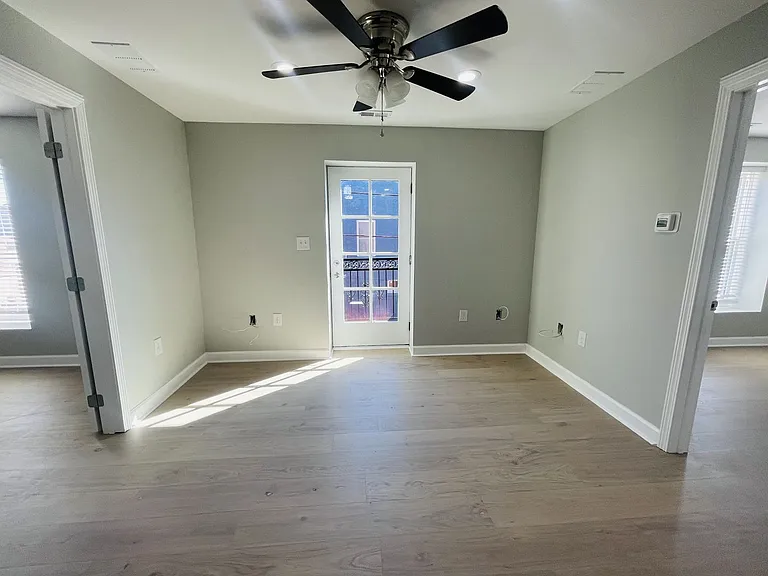 214 S Main St — Photo 6