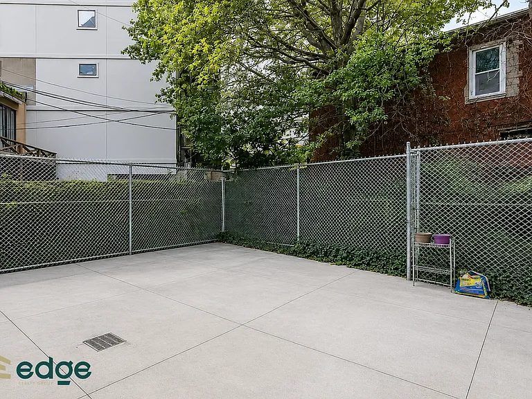 236 N 11th St #2B — Photo 7