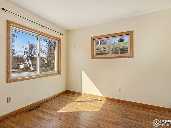 4th image of 611 W 5th St
