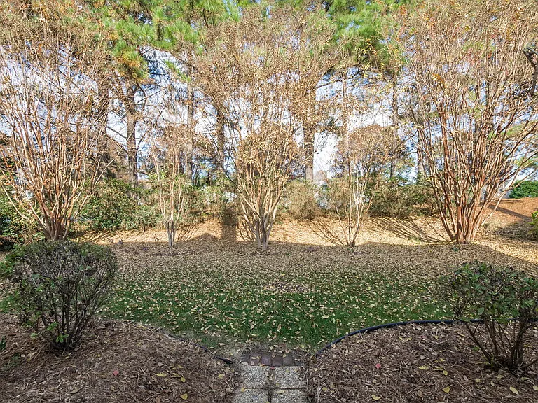 9424 Arborview Ct — Photo 14