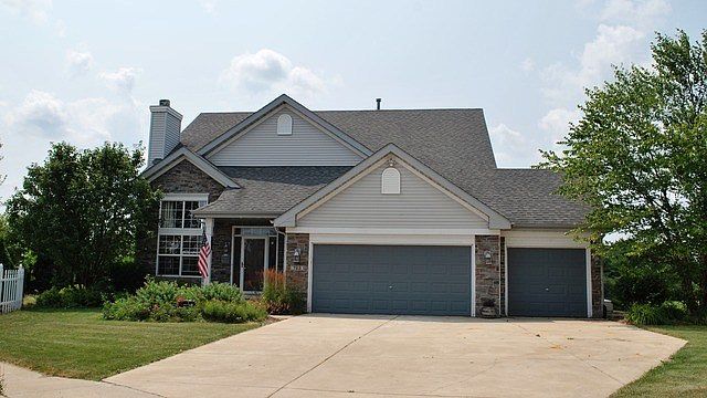 1st image of 763 Long Island Cir