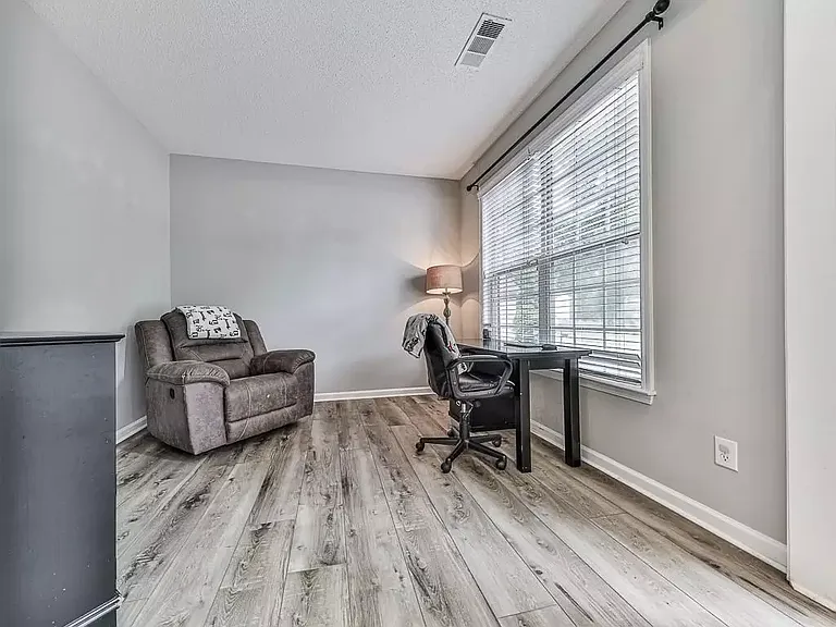 3512 Donamire Way NW — Photo 7