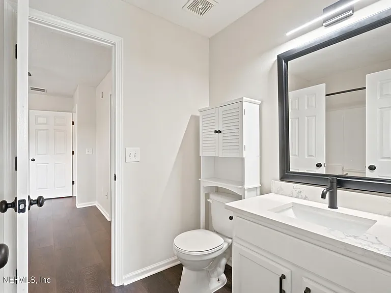 577 Scrub Jay Dr — Photo 24