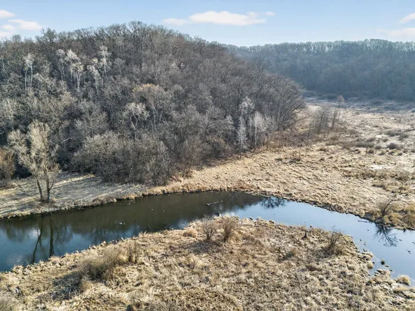 Zwettler Rd, Arena, WI 53503