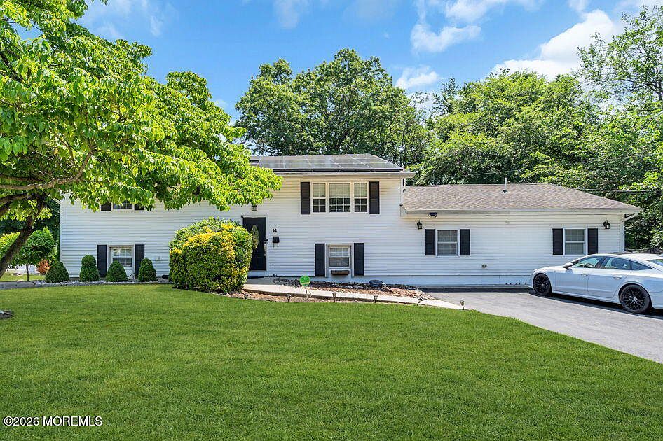 1st image of 14 Arlington Drive