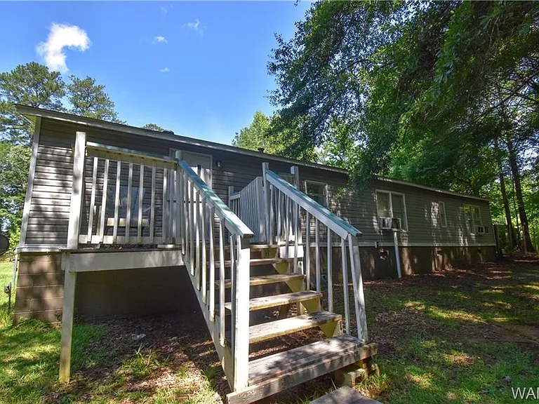 184 Price Rd — Photo 3