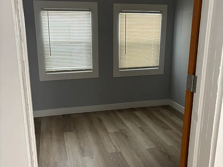 124 Grant St #1 — Photo 5