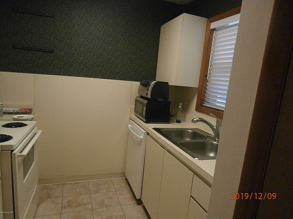3rd image of 139 Foxfire Dr APT 306