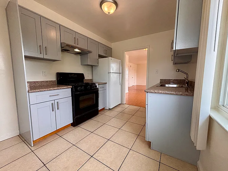 8634 Macarthur Blvd #86234 — Photo 8