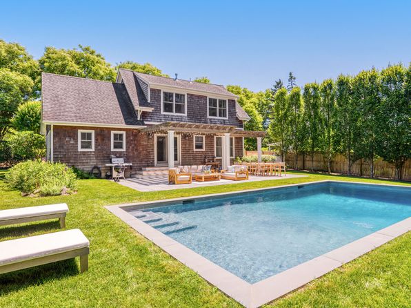 67 Layton Ave