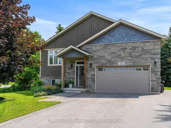 15 Saunders St, Collingwood, ON L9Y 0G2