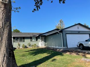 1843 Del Rio Ave SE, Albany, OR 97322