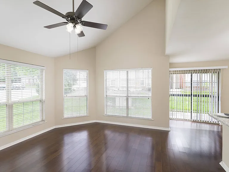 Dominion Lake Ridge — Photo 14