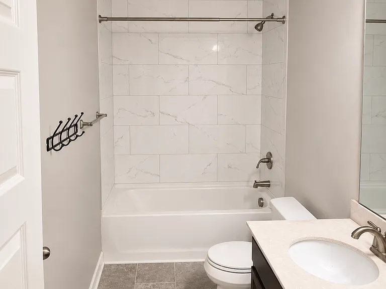 609 Angel Oak Ln — Photo 22