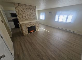 1749 Bainbridge St APT 1, La Crosse, WI 54603