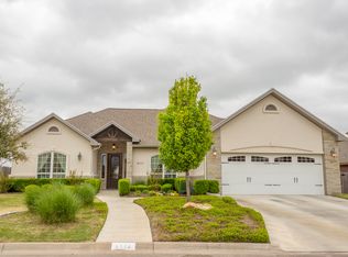 6110 Hallye Ct, San Angelo, TX 76904