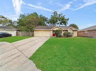 16326 Dew Drop Ln, Houston, TX 77095