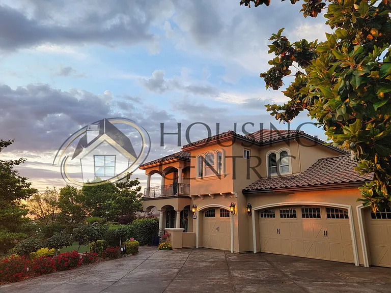 676 Glen Mady Way — Photo 77