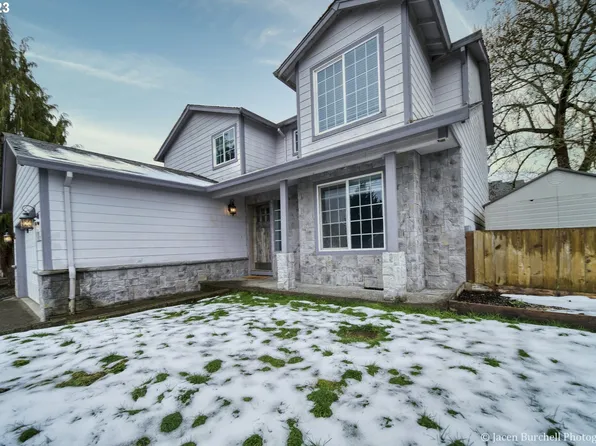 33880 SE Seven Oaks Dr, Scappoose, OR 97056