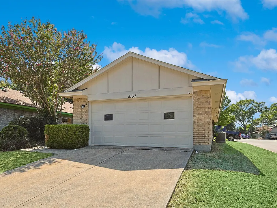 5137 Shoregate Dr