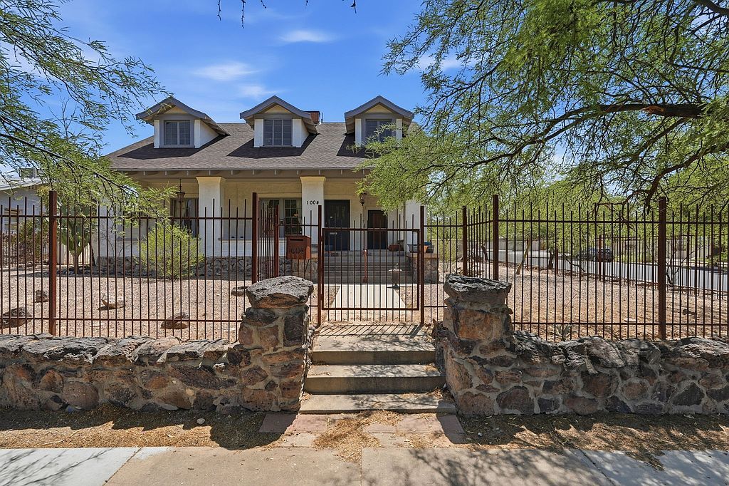 1004 N 6th Ave - Property Image