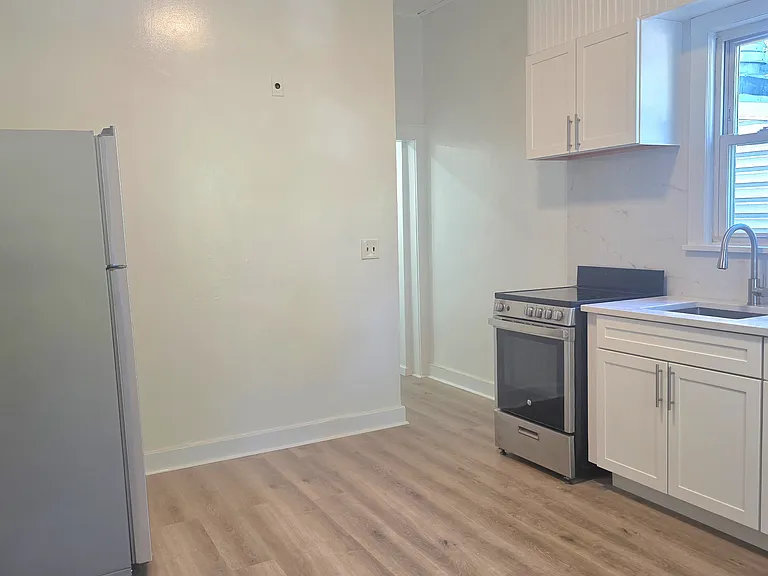 828 Kinderkamack Rd #1 — Photo 10