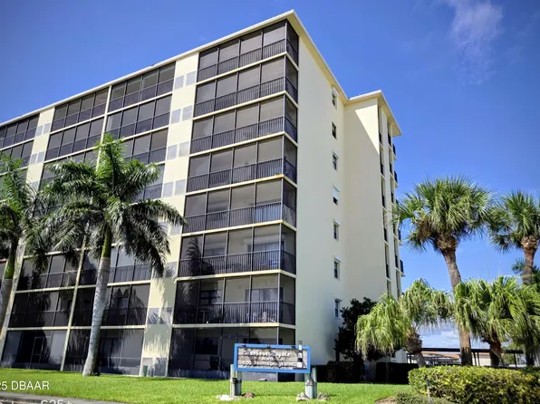 500 Palm Springs Blvd APT 407, Indian Harbour Beach, FL 32937