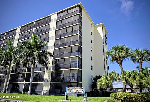 500 Palm Springs Blvd Photo 1