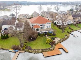 5319 S Island Dr NW, Canton, OH 44718