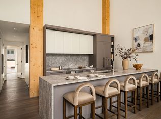 179 N 10th St UNIT 4C, Brooklyn, NY 11211