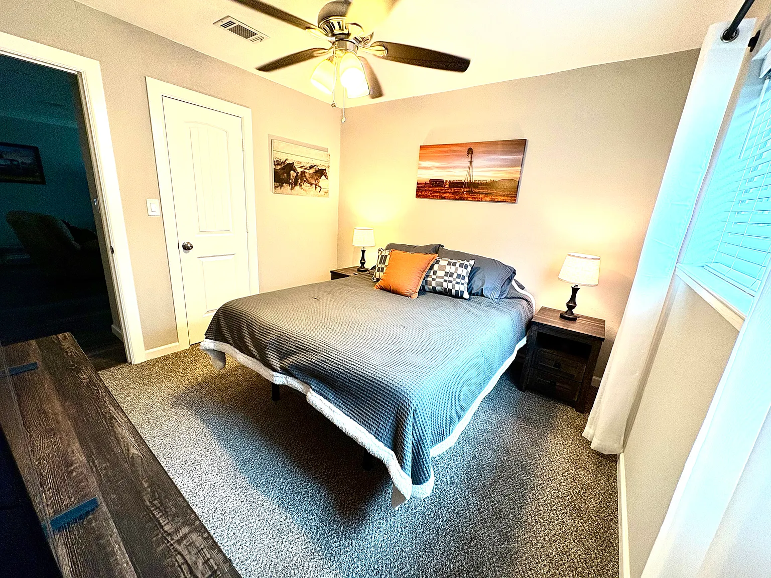 Airline Dr, Grapevine — Photo 4