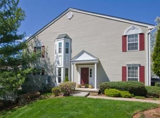 103 Somerset Ct, Princeton, NJ