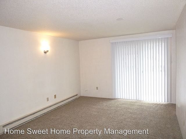 1st image of 1010 E Market St APT A