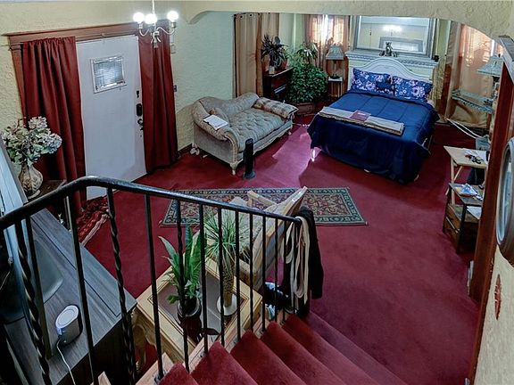 5th image of 2110 Benton Blvd