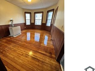 242 Broadway #2-R, Fall River, MA 02721