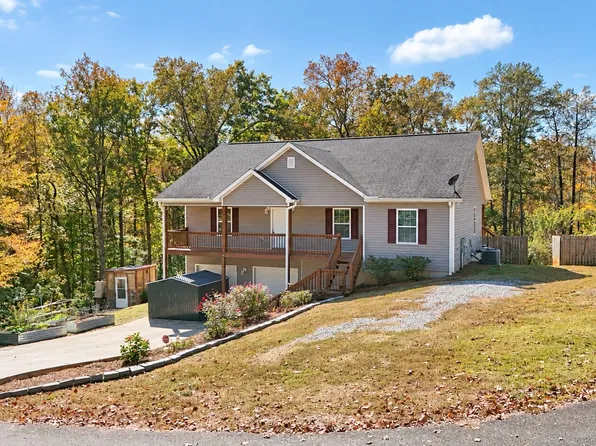 156 Southern Estates Dr, Clarkesville, GA 30523