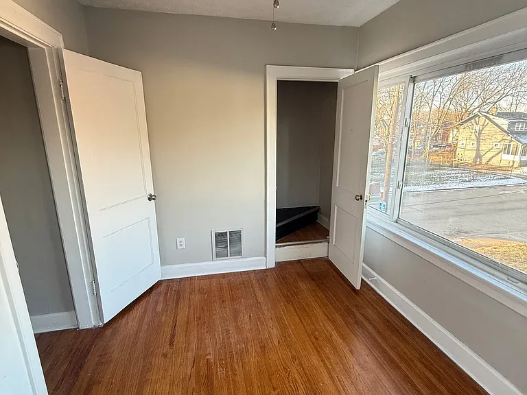 533 Fairwood Ave — Photo 14