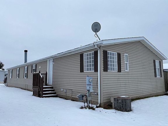 3rd image of 8125 Churchill St