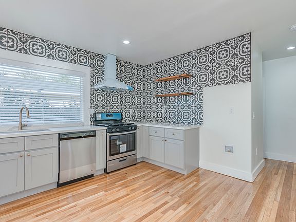 3rd image of 4826 San Marcos Pl