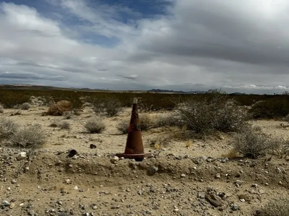 0 Green Rock Mine Rd, Lucerne Valley, CA 92356