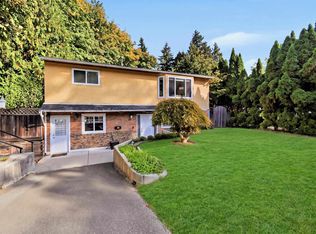 7596 143rd St, Surrey, BC V3W5P3