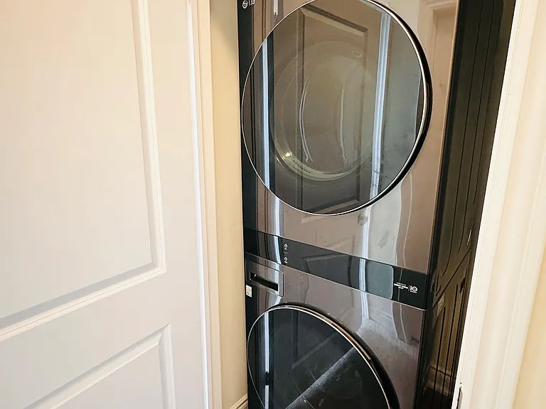 255 Tennant Cir — Photo 32