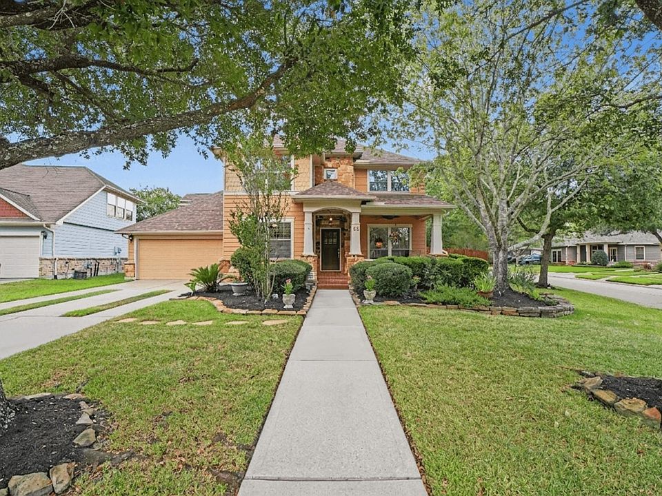 1st image of 62 W Tapestry Park Cir