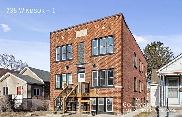 738 Windsor Ave #1 — Photo 4