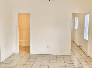 805 Chestnut Ave, Long Beach, CA 90813