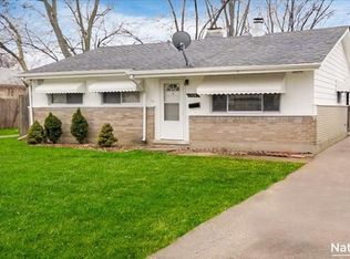 17334 Community St, Lansing, IL 60438