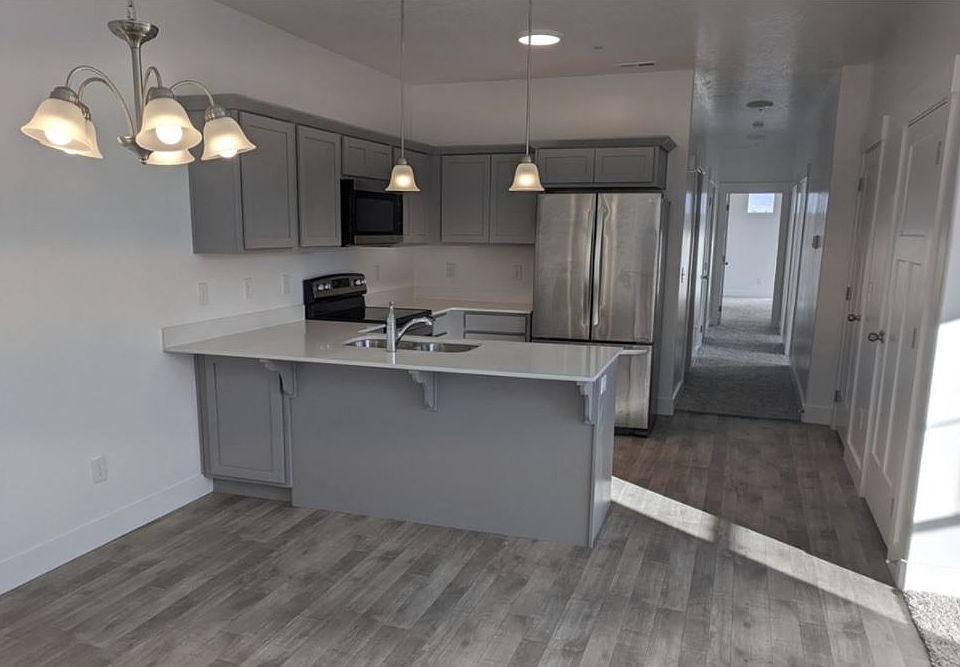 1st image of 451 N 360 W #230
