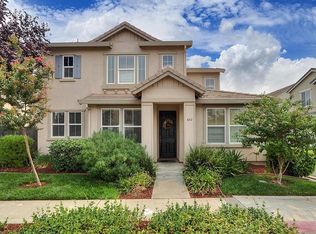 842 Courtyards Loop, Lincoln, CA 95648