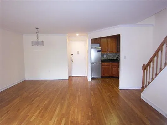 Sold by David Francis New York LLC | media 3