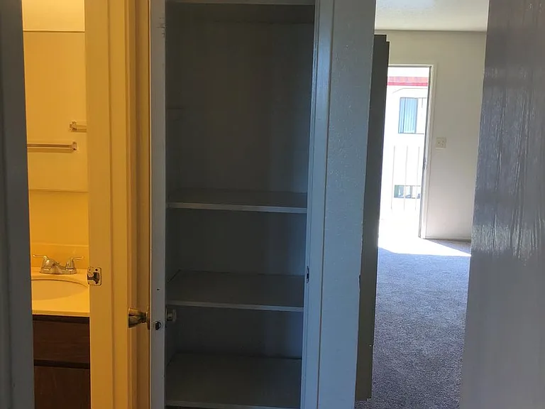 3153 Eucalyptus St — Photo 10